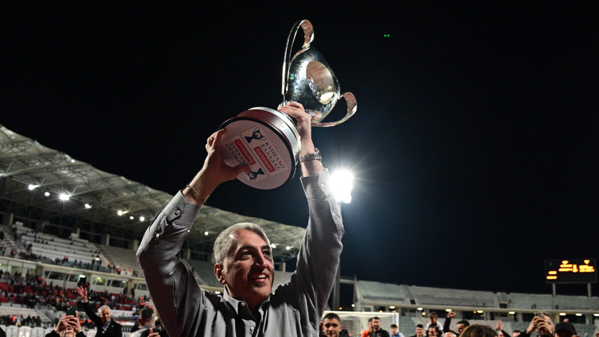 Ο Μιχάλης Μπούσης