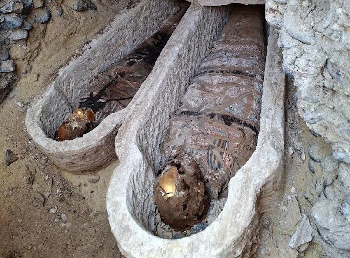 Αίγυπτος: Αρχαιολόγοι ανακάλυψαν αντίγραφο της «Ιλιάδας»  του Ομήρου, στο στομάχι μιας μούμιας