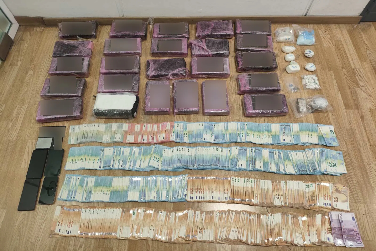 Εξαρθρώθηκε σπείρα με 27 κιλά κοκαΐνη - Δρούσε σε διάφορες περιοχές του Πειραιά