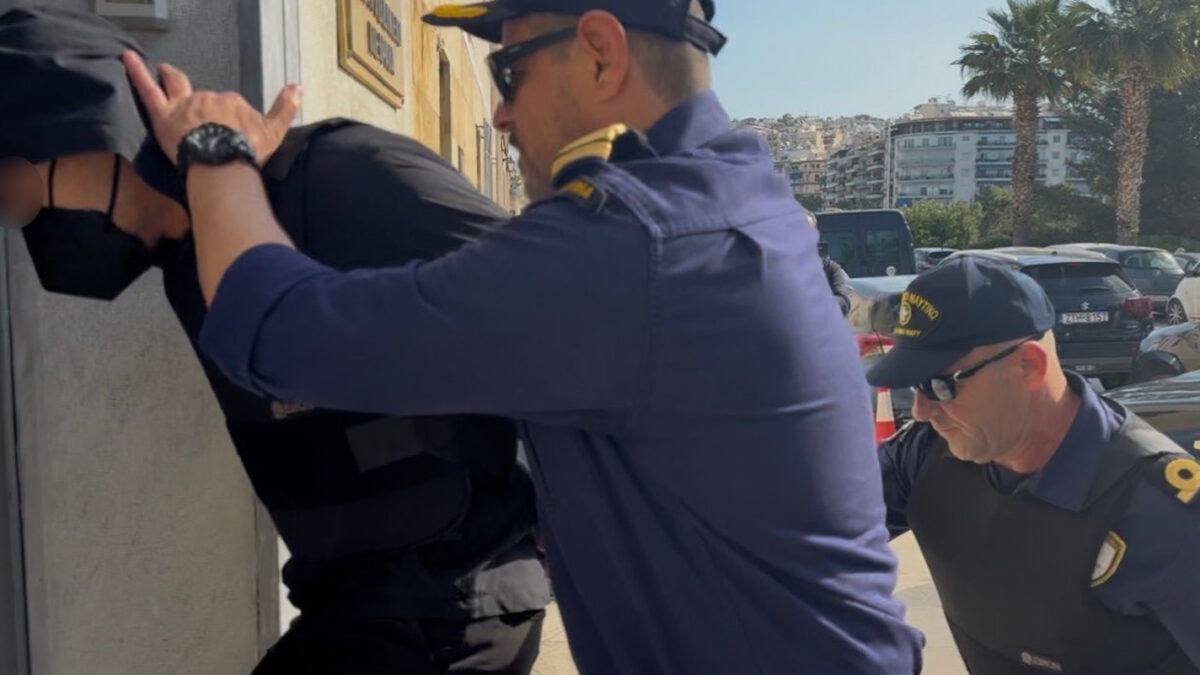 Ο 20χρονος στο Ναυτοδικείο