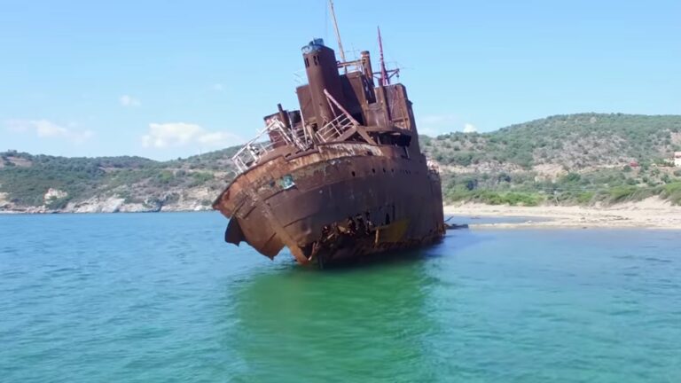 Το ναυάγιο «Δημήτριος» στο Γύθειο