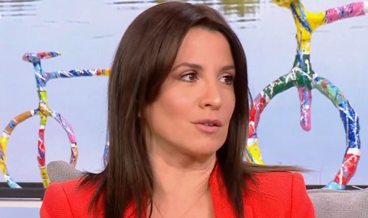 Νίκη Λυμπεράκη: Οι πολιτικοί δίνουν συνέντευξη με στόχο να μην πουν αυτά που θα τους έφερναν σε δύσκολη θέση