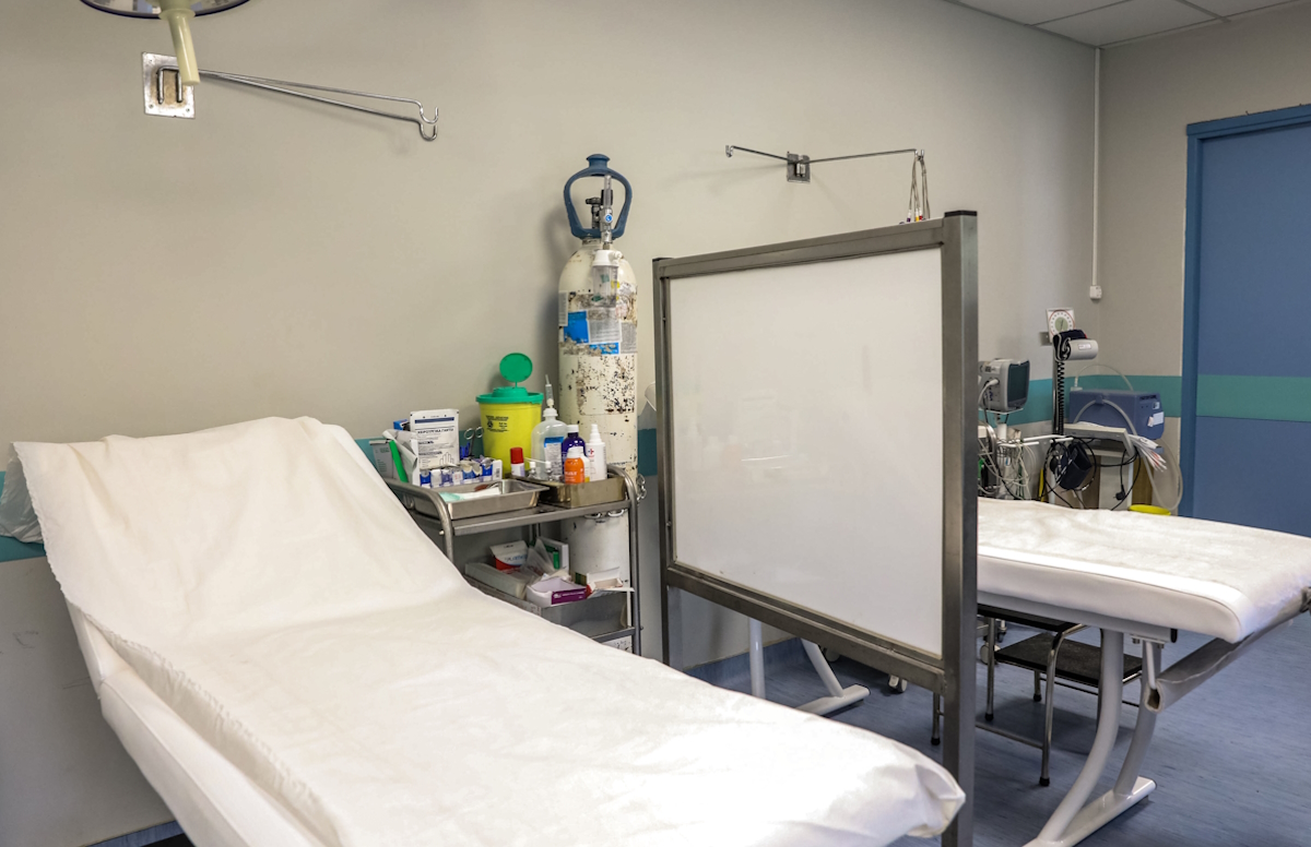 Ρόδος: Ελεύθερος ο γυναικολόγος που καταδικάστηκε για τον βιασμό και την ασέλγεια 21 γυναικών