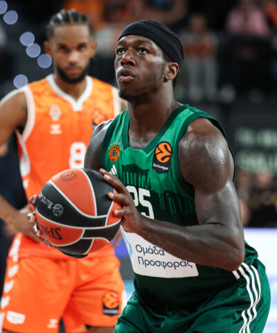 Ο Κέντρικ Ναν