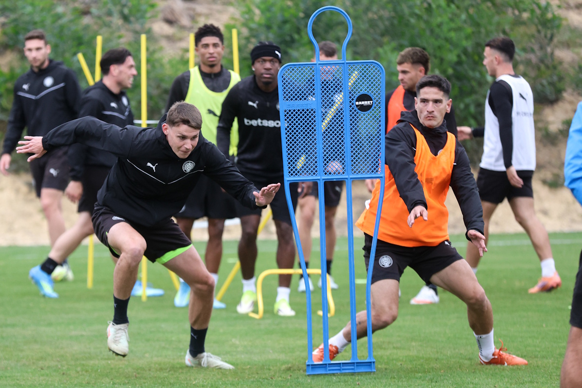 Ο ΟΦΗ έφτασε στον Βόλο για τον τελικό του Κυπέλλου Ελλάδας Betsson με τον ΠΑΟΚ