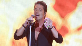 Νίκος Οικονομόπουλος