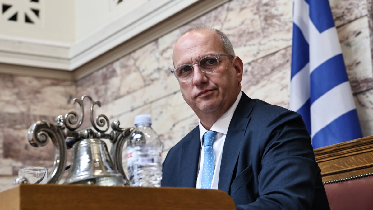 Ο Γιάννης Οικονόμου