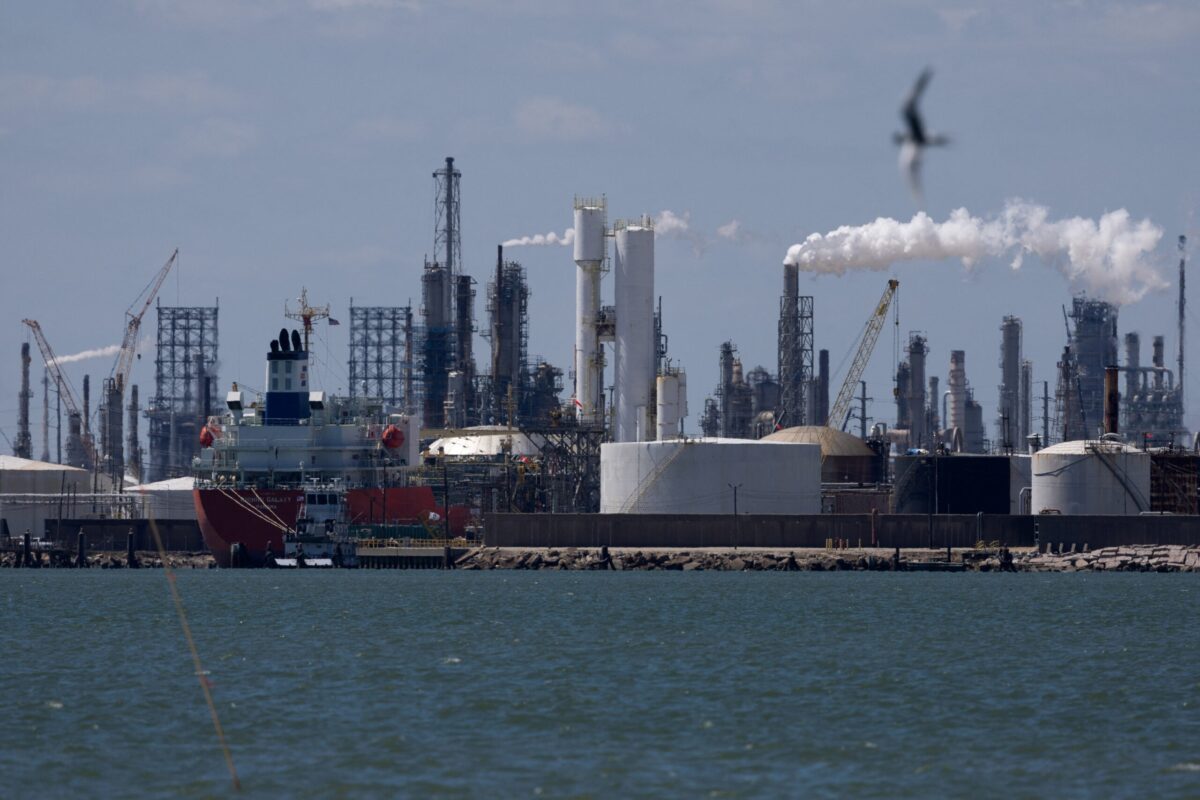 The Rishiri Galaxy, an oil and chemical tanker sailing under the flag of Panama, is docked at the Texas City docks next to the Marathon Galveston Bay Refinery shortly after U.S. President Donald Trump announced a 60-day waiver of the Jones Act shipping law, in Texas City, Texas, U.S. March 18, 2026. REUTERS/Antranik Tavitian