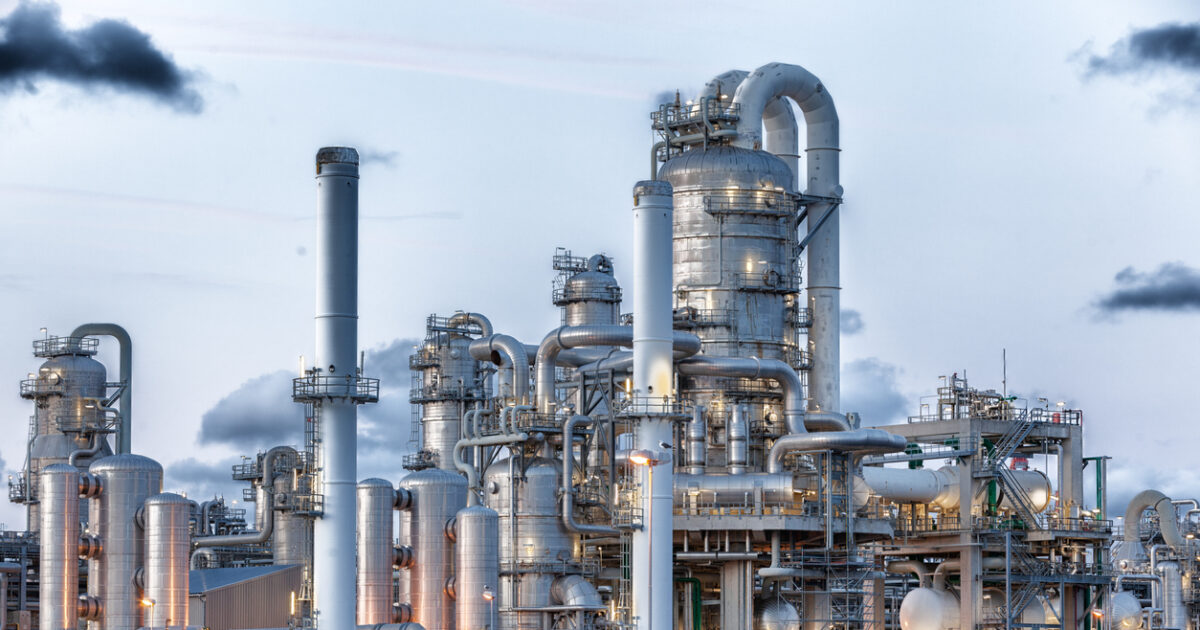 Σε νέα άνοδο το πετρέλαιο μετά τις αντικρουόμενες δηλώσεις Τραμπ που παρατείνουν την αβεβαιότητα