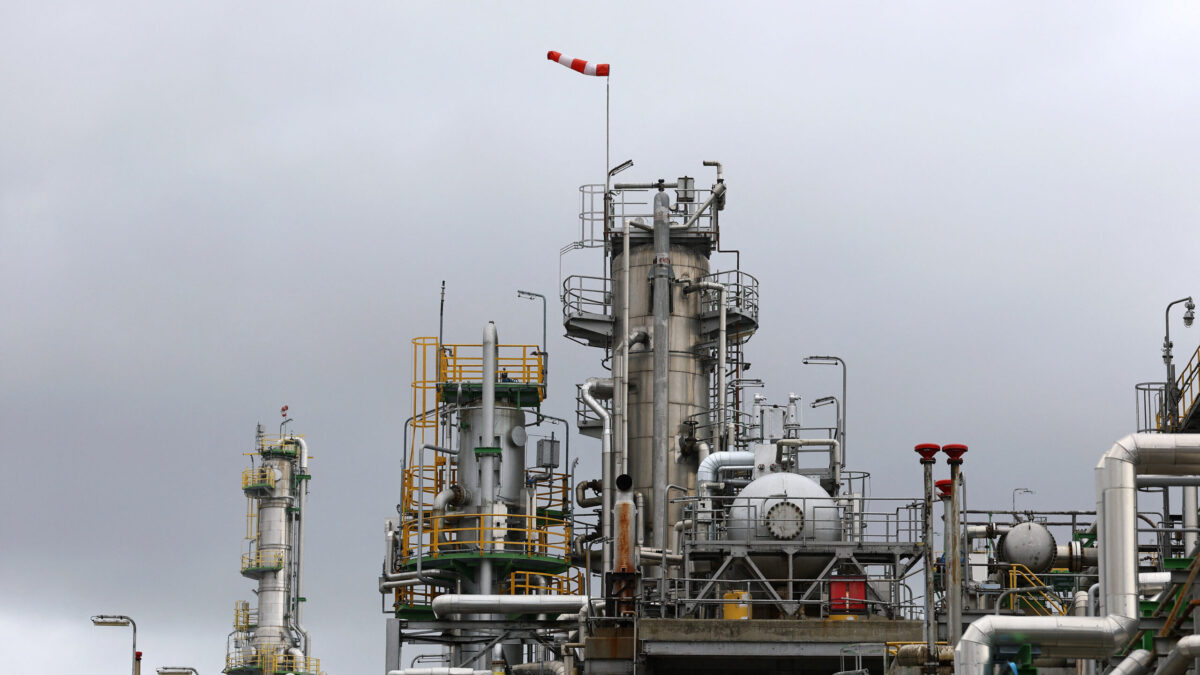 A general view of the PCK refinery, a crude oil processing facility supplying gasoline, jet fuel, diesel and fuel oil, in Schwedt/Oder, Germany, March 31, 2026. REUTERS/Lisi Niesner