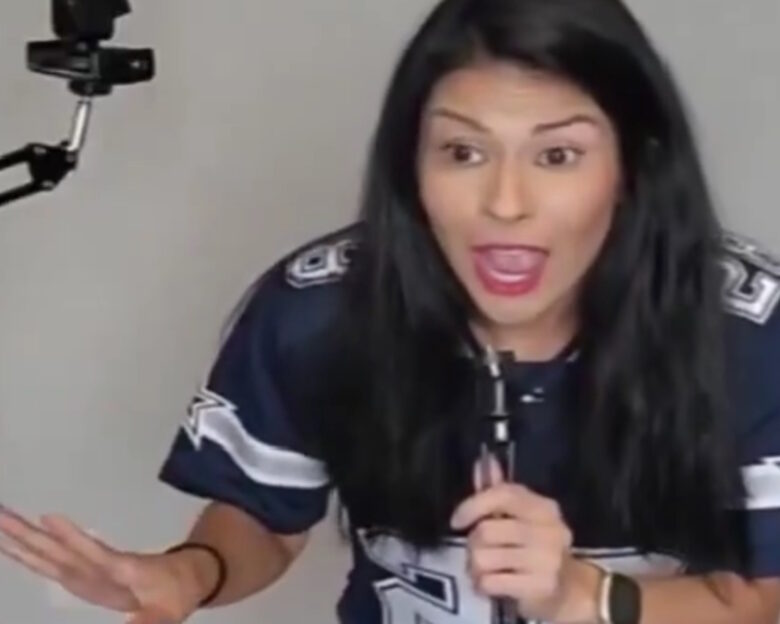 Μητέρα τριών παιδιών και μοντέλο του OnlyFans συνελήφθη στο Τέξας για πορνεία