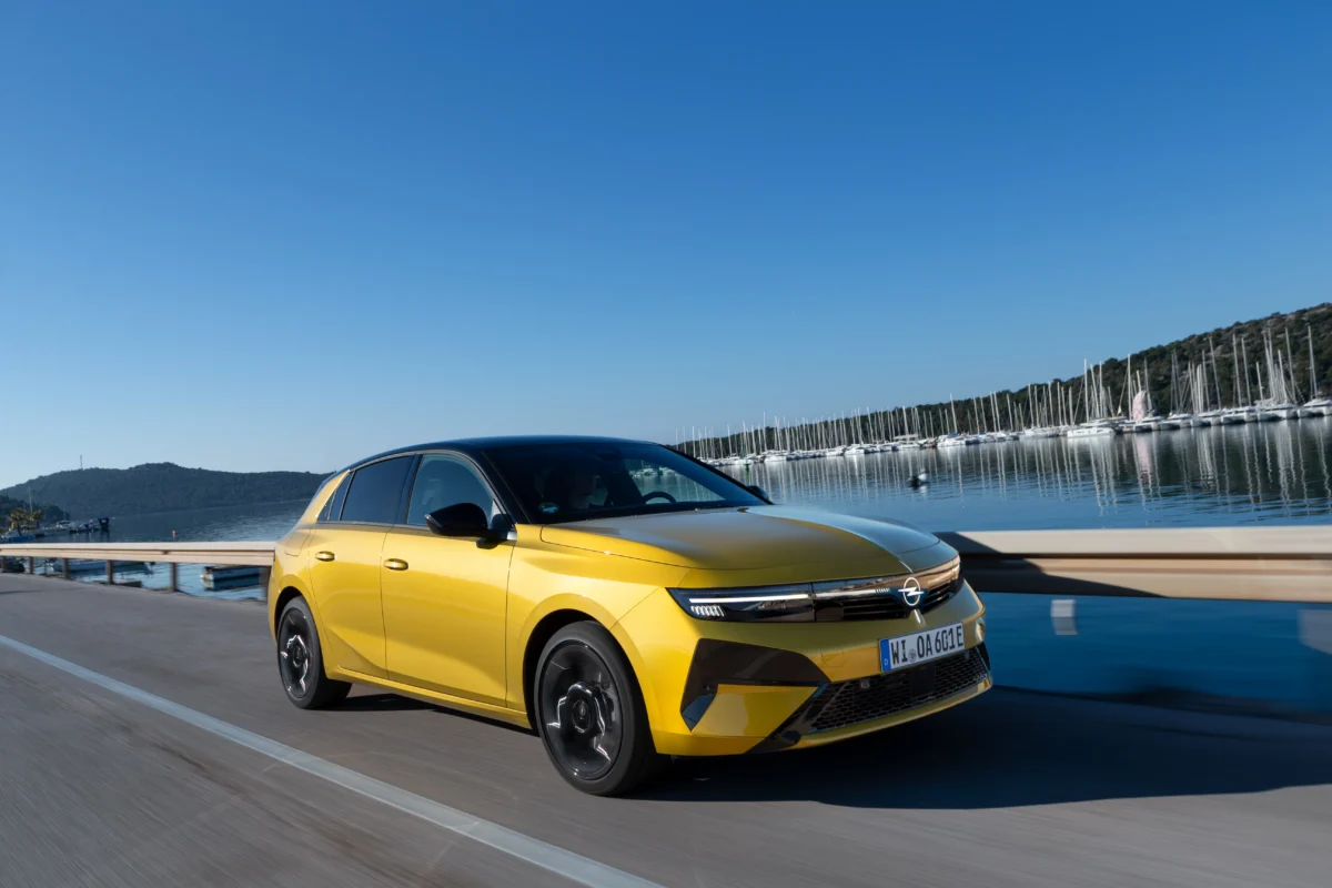 opel-astra-2026