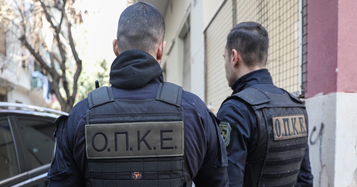 Γνωστός ράπερ συνελήφθη με κοκαΐνη από μέλη της ΟΠΚΕ στην Κοζάνη