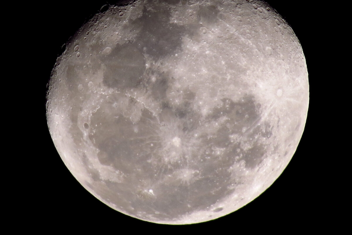 NASA: Πιο κοντά στη Σελήνη παρά στη Γη oι αστροναύτες της αποστολής Artemis II