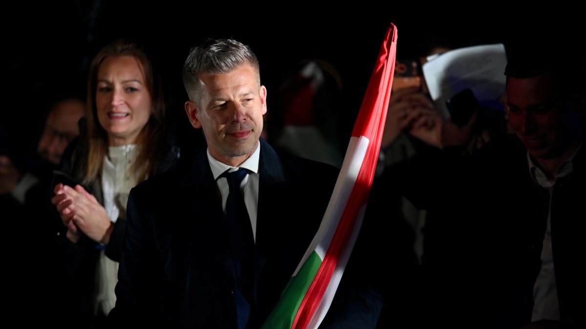 Ο νικητής των εκλογών στην Ουγγαρία Πέτερ Μαγιάρ