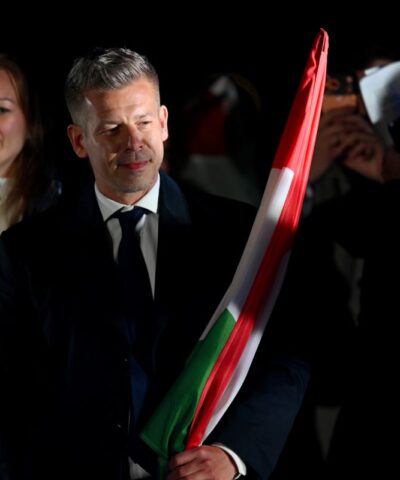 Ο νικητής των εκλογών στην Ουγγαρία Πέτερ Μαγιάρ