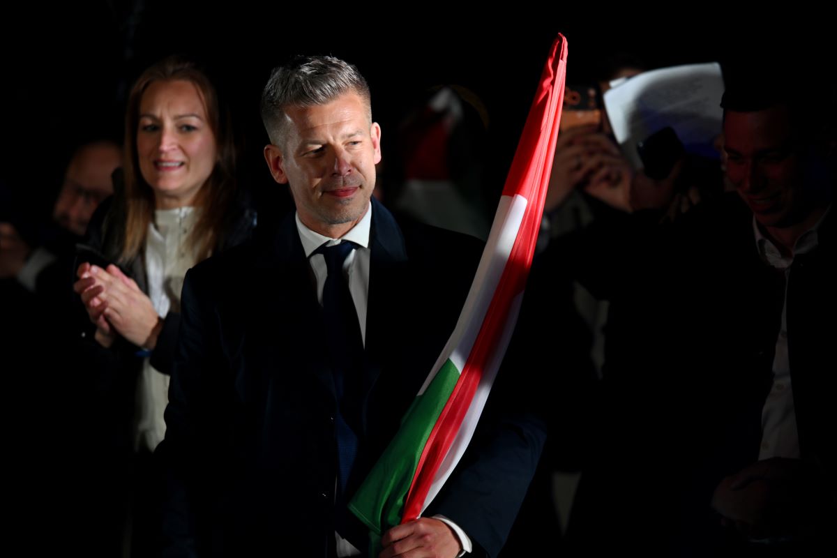 Ο νικητής των εκλογών στην Ουγγαρία Πέτερ Μαγιάρ