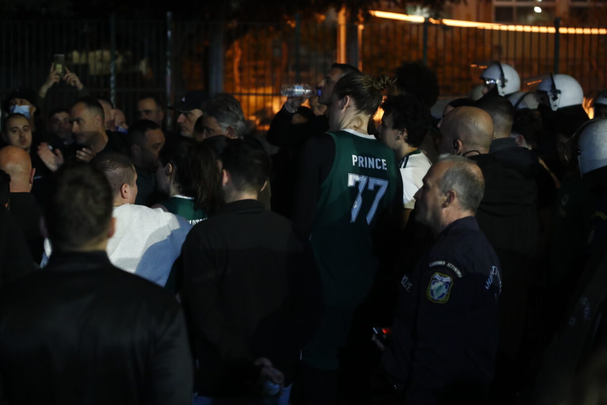 Η ανακοίνωση του Παναθηναϊκού ΑΟ για την απόσυρση της γυναικείας ομάδας μπάσκετ και το «ποιος θα μου στερήσει την ομάδα που αγαπώ»