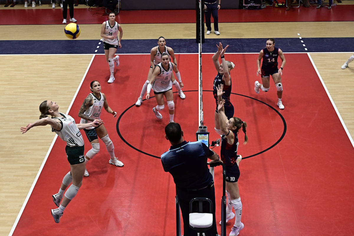 Αθλητικές μεταδόσεις με Παναθηναϊκός - ΖΑΟΝ, ΠΑΟΚ - ΑΕΚ και Στέφανο Τσιτσιπά