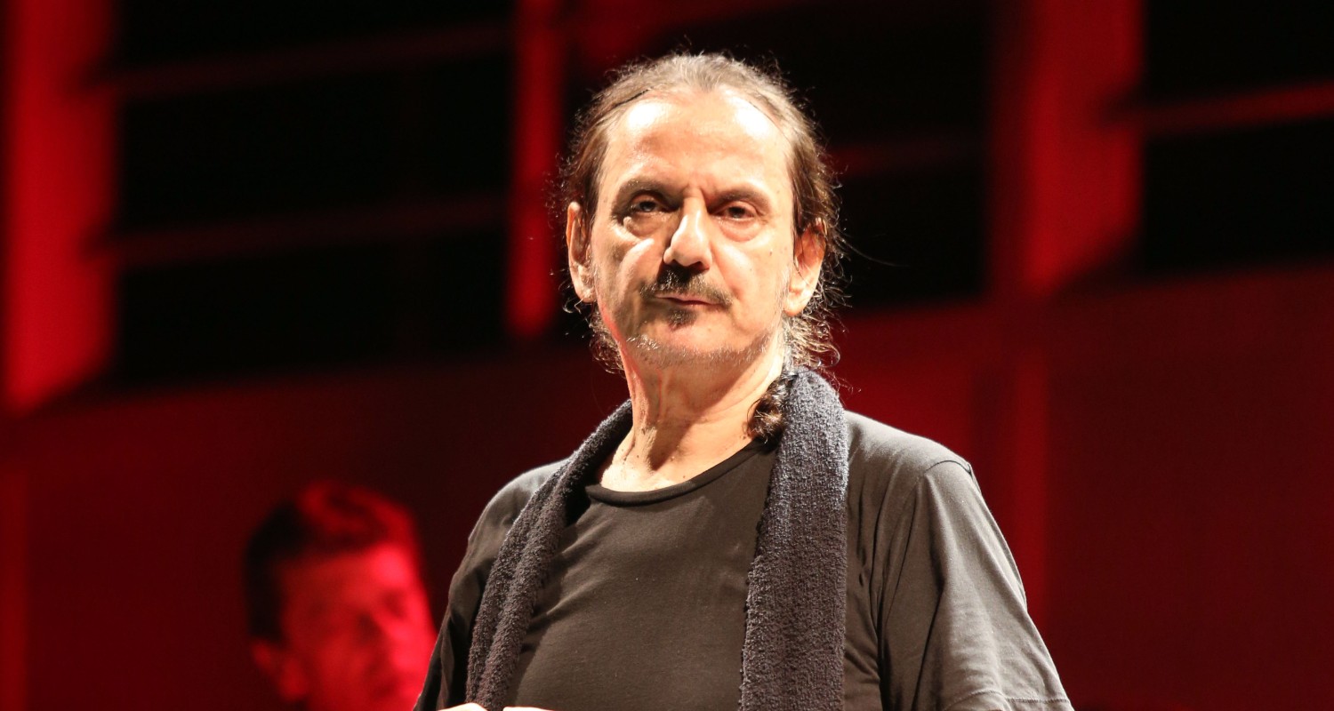 Ο Πάνος Κατσιμίχας