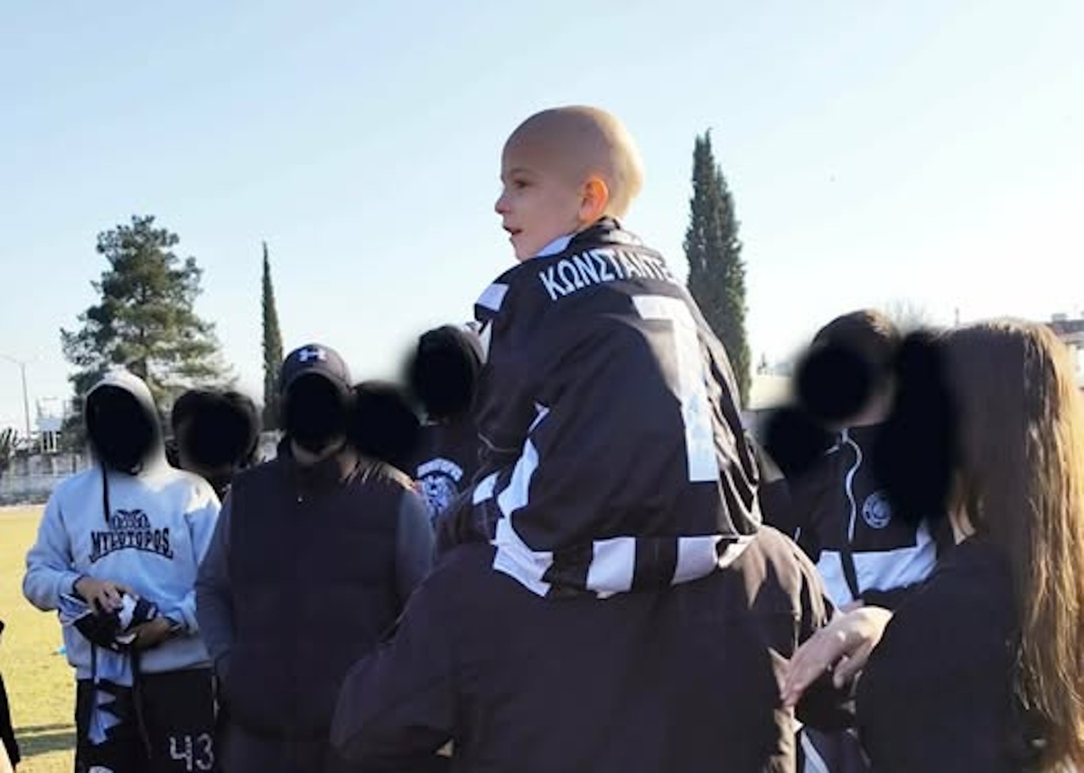 Έφυγε από τη ζωή ο 7χρονος Γιωργάκης, ο φίλαθλος του ΠΑΟΚ που έδινε μάχη με τον καρκίνο