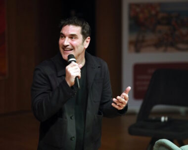 Χριστόφορος Παπακαλιάτης