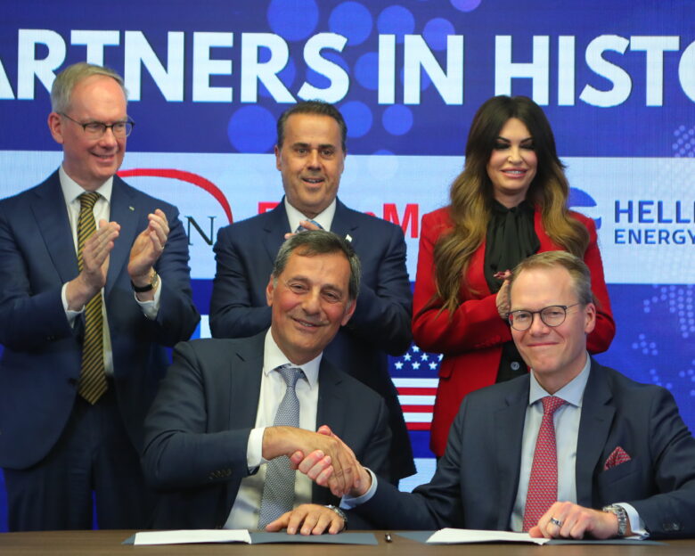 Τελετή υπογραφής της Σύμβασης Γεώτρησης για το Block 2 (Βορειοδυτικό Ιόνιο), μεταξύ της κοινοπραξίας ExxonMobil - Energean - HELLENiQ Energy και της Stena Drilling