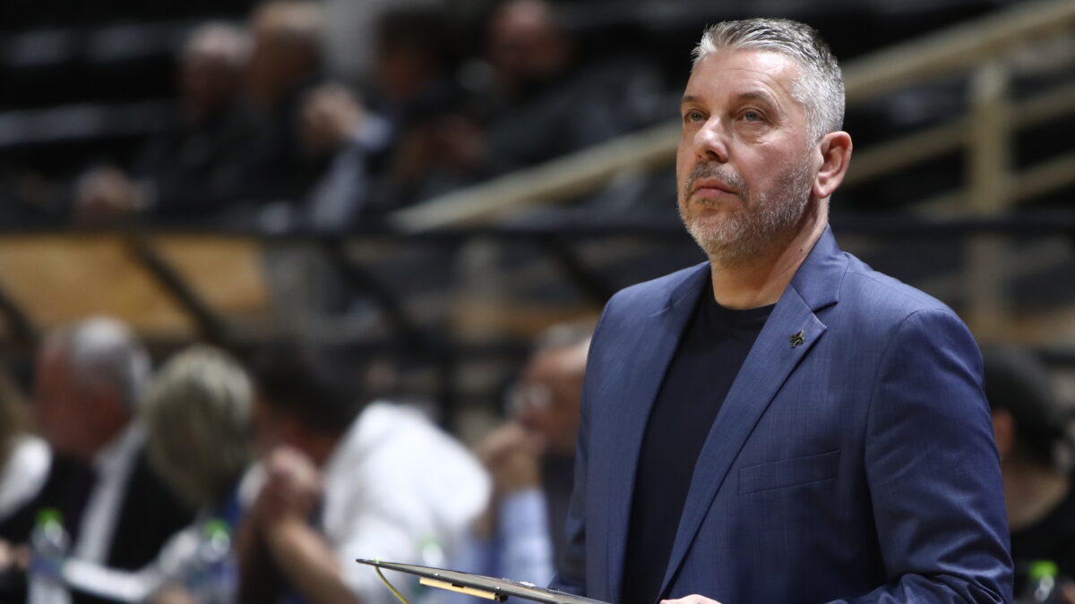 Ο Παπαθεοδώρου