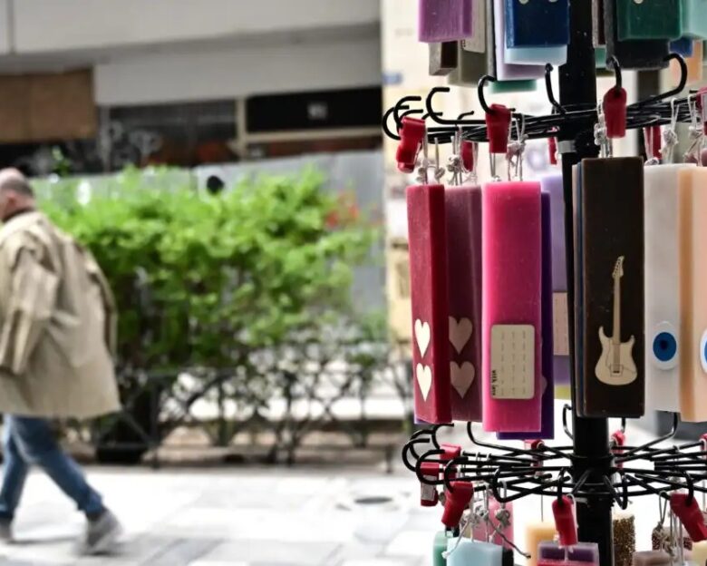 ΚΩΣΤΑΣ ΤΖΟΥΜΑΣ