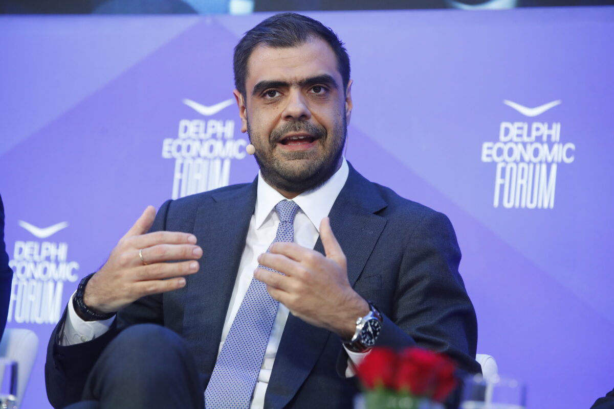 Παύλος Μαρινάκης από Δελφούς: Η μάχη κατά της παραπληροφόρησης είναι ζήτημα επιβίωσης