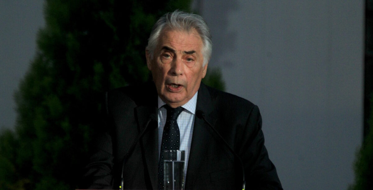 Θεοδόσης Πελεγρίνης