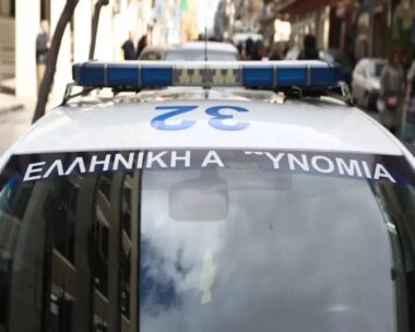 Περιπολικό της ελληνικής αστυνομίας