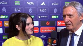 Σβέτισλαβ Πέσιτς: Ο 76χρονος προπονητής ζήτησε on air το τηλέφωνο Ιταλίδας ρεπόρτερ