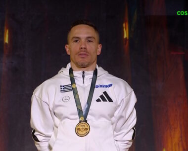 Λευτέρης Πετρούνιας: Η απονομή του χρυσού μεταλλίου και η ανάκρουση του εθνικού ύμνου στο Κάιρο