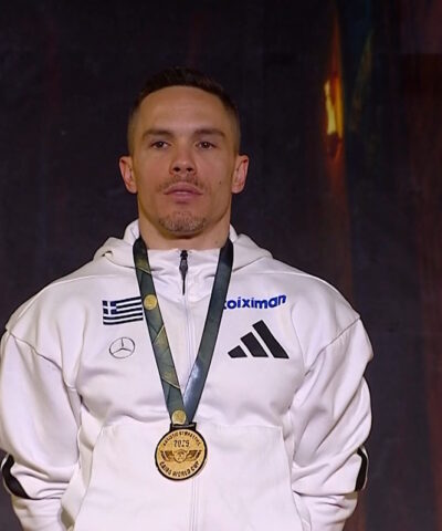 Λευτέρης Πετρούνιας: Η απονομή του χρυσού μεταλλίου και η ανάκρουση του εθνικού ύμνου στο Κάιρο