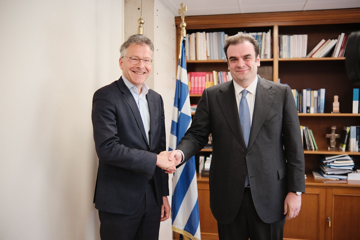 Ντάισεμπλουμ: «Υπερβολική λιτότητα στα δύο πρώτα μνημόνια» - Τα εύσημα στον Πιερρακάκη