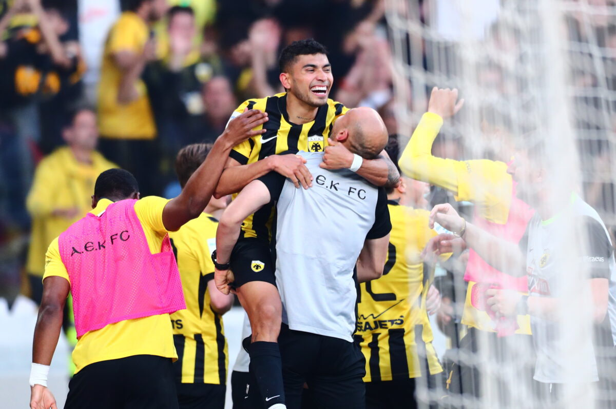 ΑΕΚ - ΠΑΟΚ: Το μαγικό γκολ του Πινέδα για το 3-0