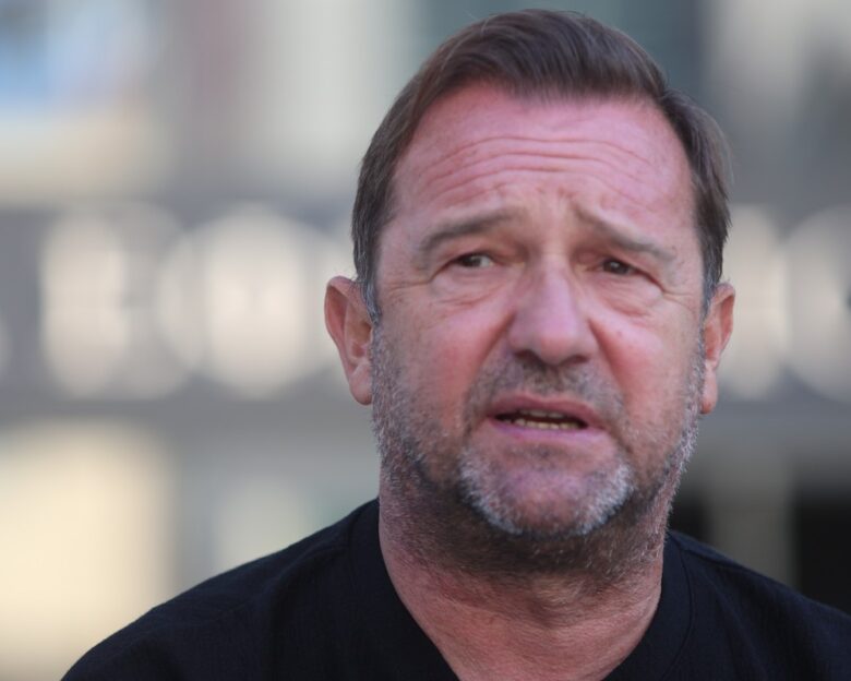 Ο Νίκος Πλακιάς