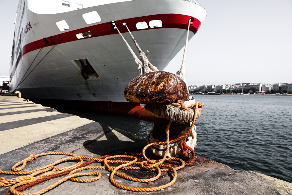 Πρωτομαγιά: 24ωρη απεργία της ΠΝΟ - Δεμένα όλα τα πλοία στα λιμάνια