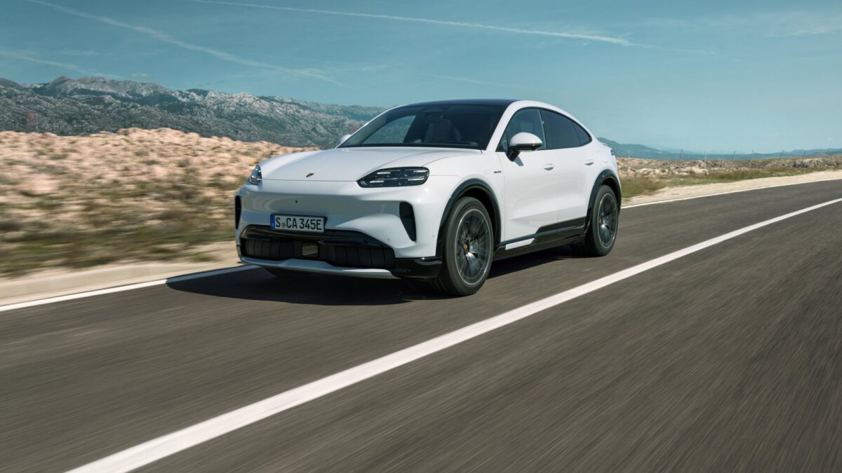 porsche-cayenne-s-coupe-electric-2026-01