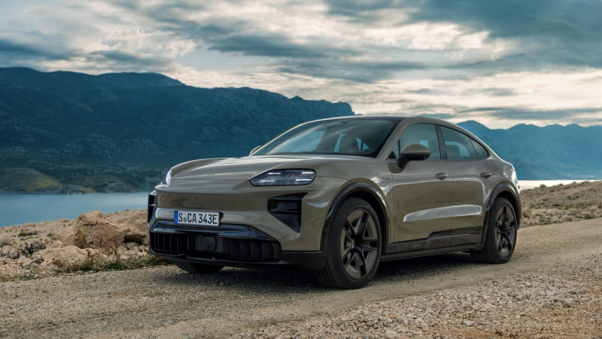 porsche-cayenne-turbo-coupe-electric-2026-01
