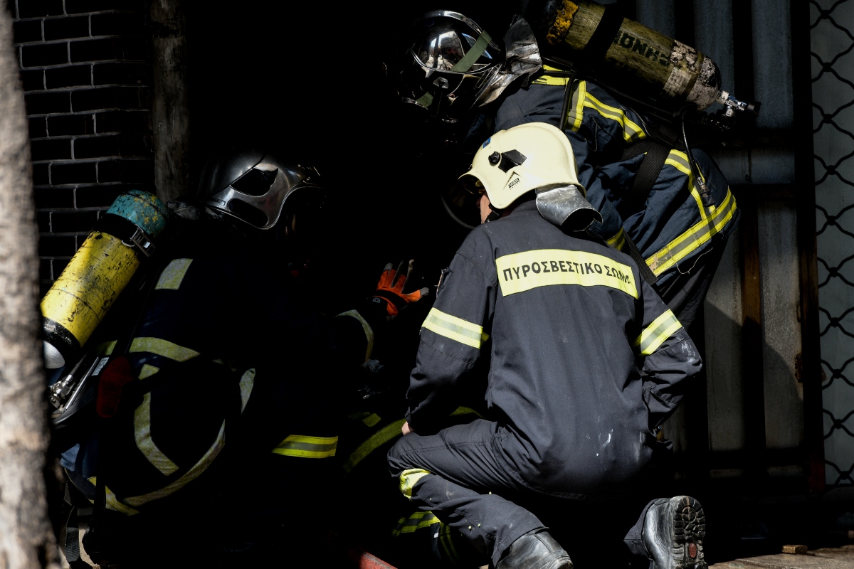 Φωτιά σε σπίτι στο Μεταξουργείο - Διακόπηκε η κυκλοφορία
