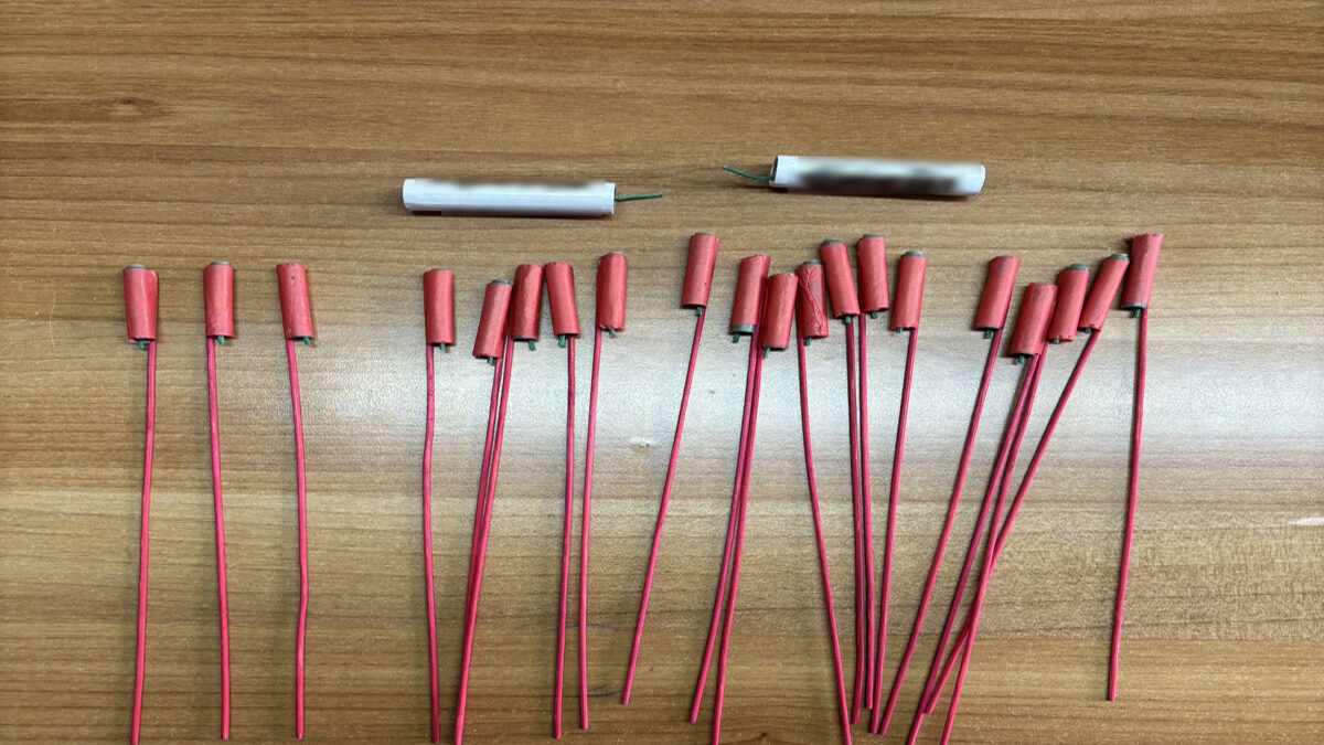 Παράνομα πυροτεχνήματα κατασχέθηκαν στη Νίκαια Αττικής