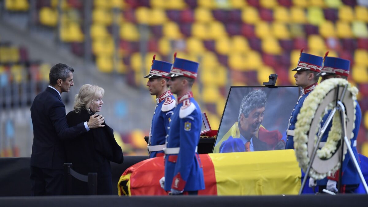 Ο Ραζβάν Λουτσέσκου