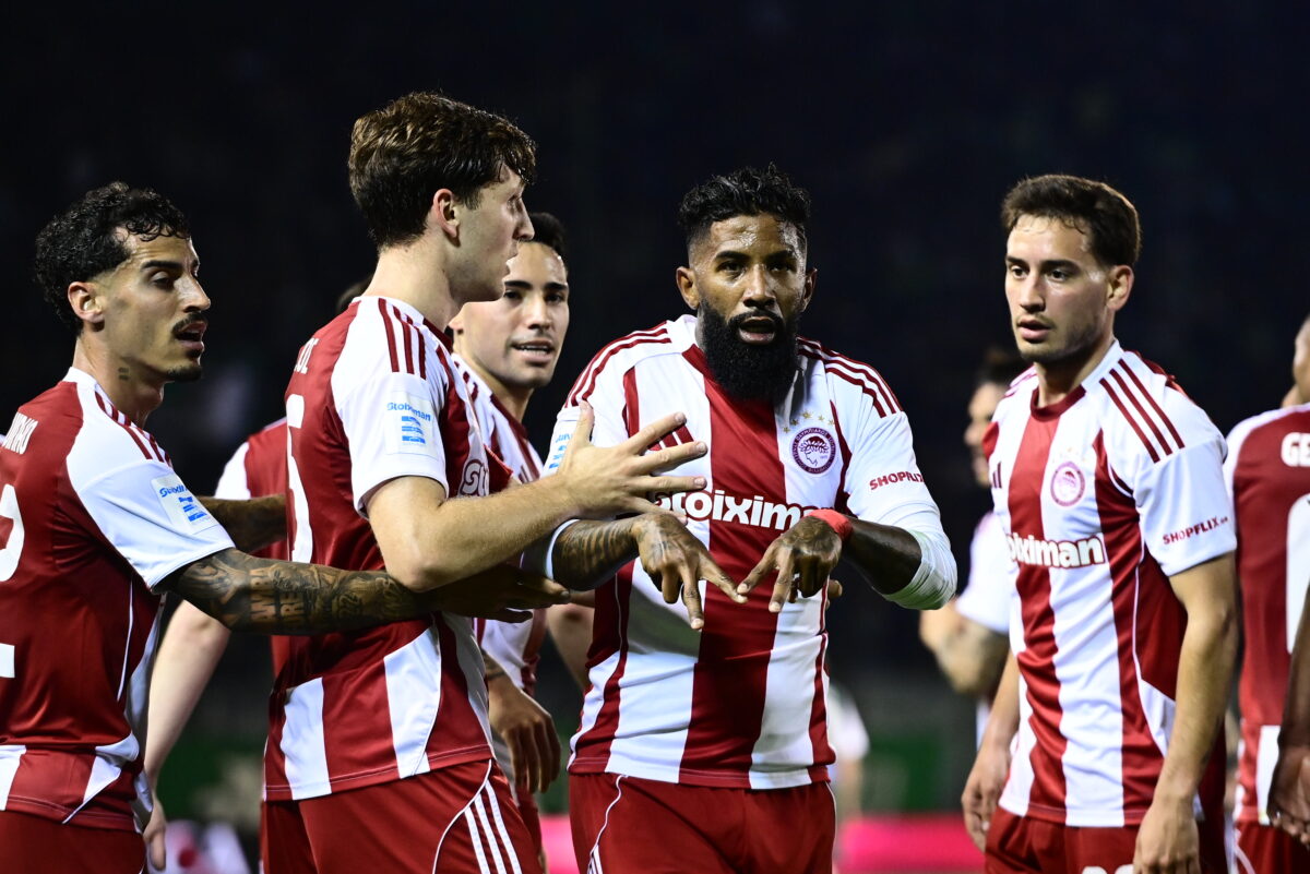 Παναθηναϊκός - Ολυμπιακός 0-2: Οι Πειραιώτες πήραν το ντέρμπι «αιωνίων» και έμειναν ζωντανοί στο κυνήγι της ΑΕΚ