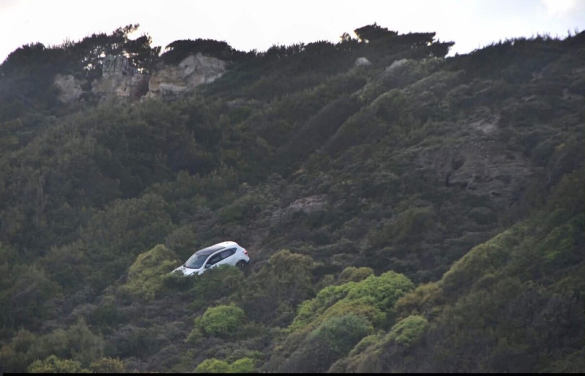 Ρόδο: Προσπάθησε να ρίξει αυτοκίνητο σε γκρεμό έχοντας μέσα την σύζυγο και το παιδί τους