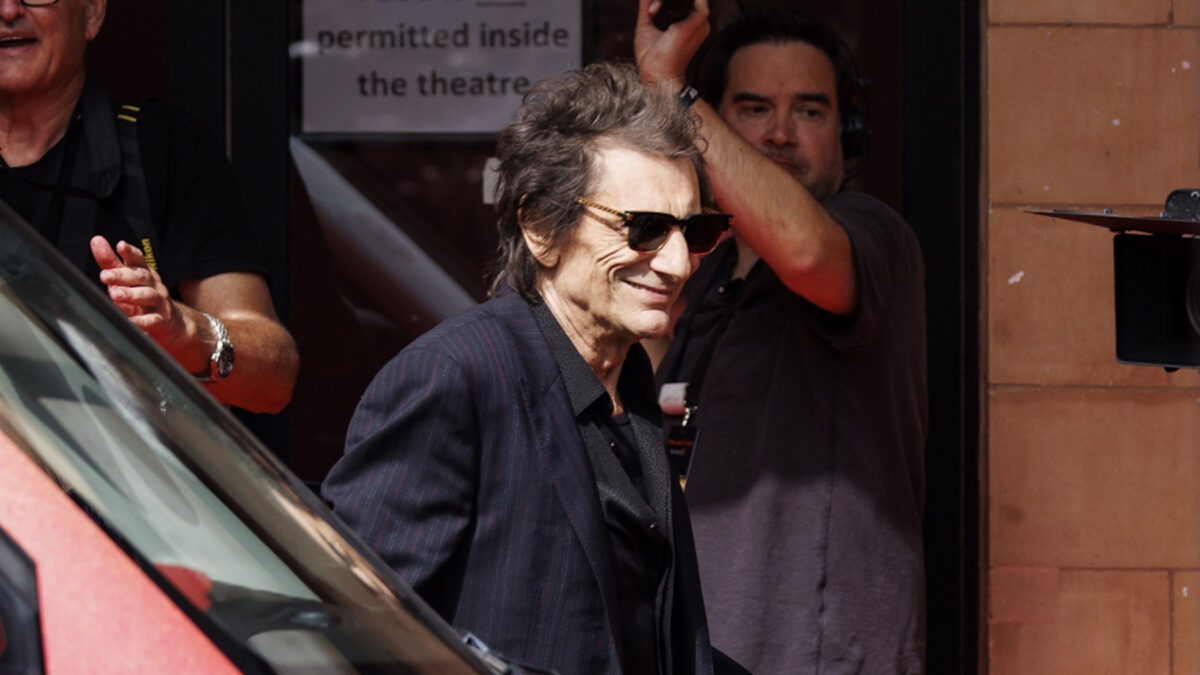 Ο Ρόνι Γουντ