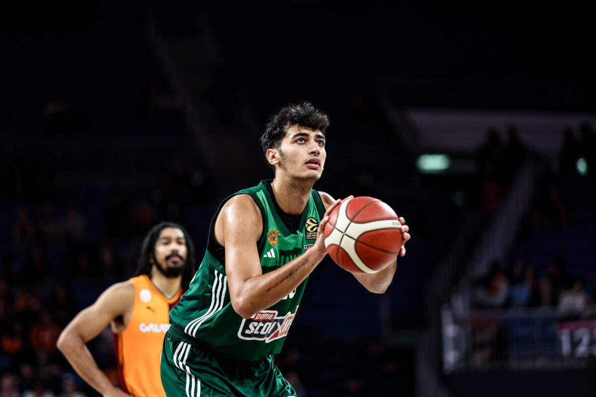 Ο Σαμοντούροφ