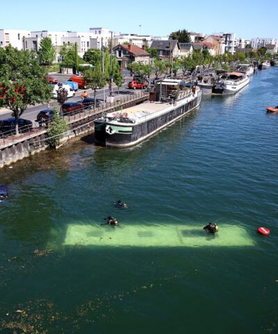 Λεωφορείο κατέληξε στον Σηκουάνα