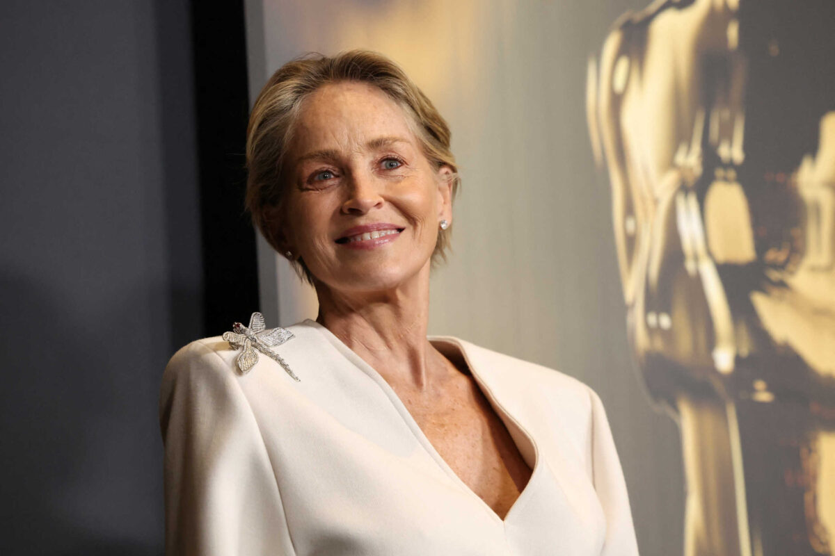 Η Σάρον Στόουν